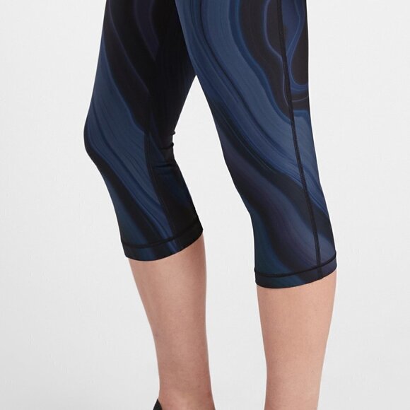 Athleta Accelerate Geode Crop - Size Small - Picture 4 of 10